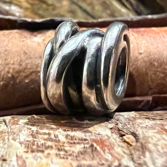 Authentic Pandora Charm Two Tone Ring Cluster CharmSilver and 14K Gold Knot Love - Picture 9 of 10